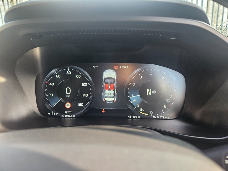 Used Volvo XC40 2018 for sale - 77172848: Photo 6