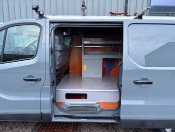 Used Renault Trafic 2023 for sale - 76933052: Photo