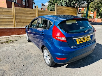 Used Ford Fiesta 2010 for sale - 76038463: Photo