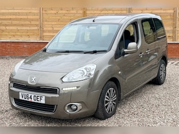Used Peugeot Partner Tepee 2014 for sale - 76181641: Photo