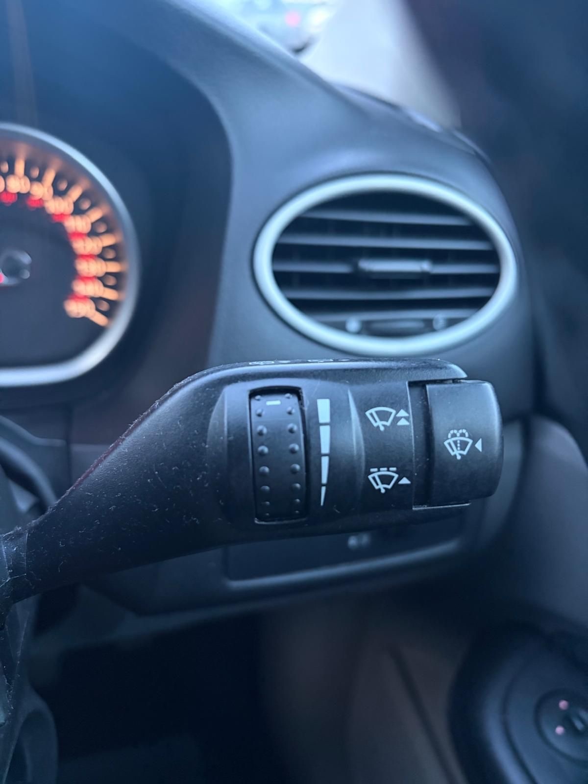 Used Ford Focus 2009 for sale - 78181868: Photo 14