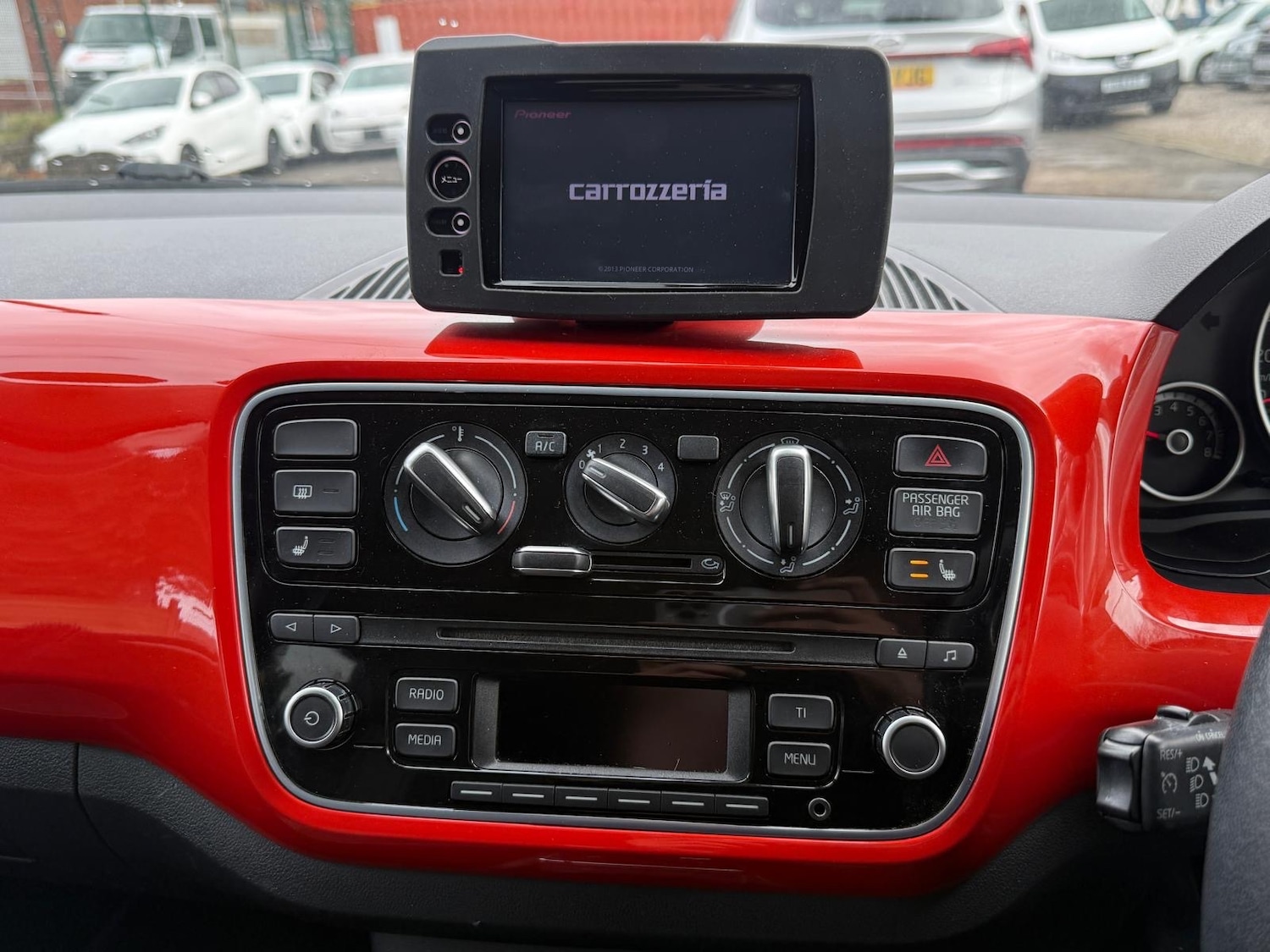 Used Volkswagen up! 2025 for sale - 77701168: Photo 18