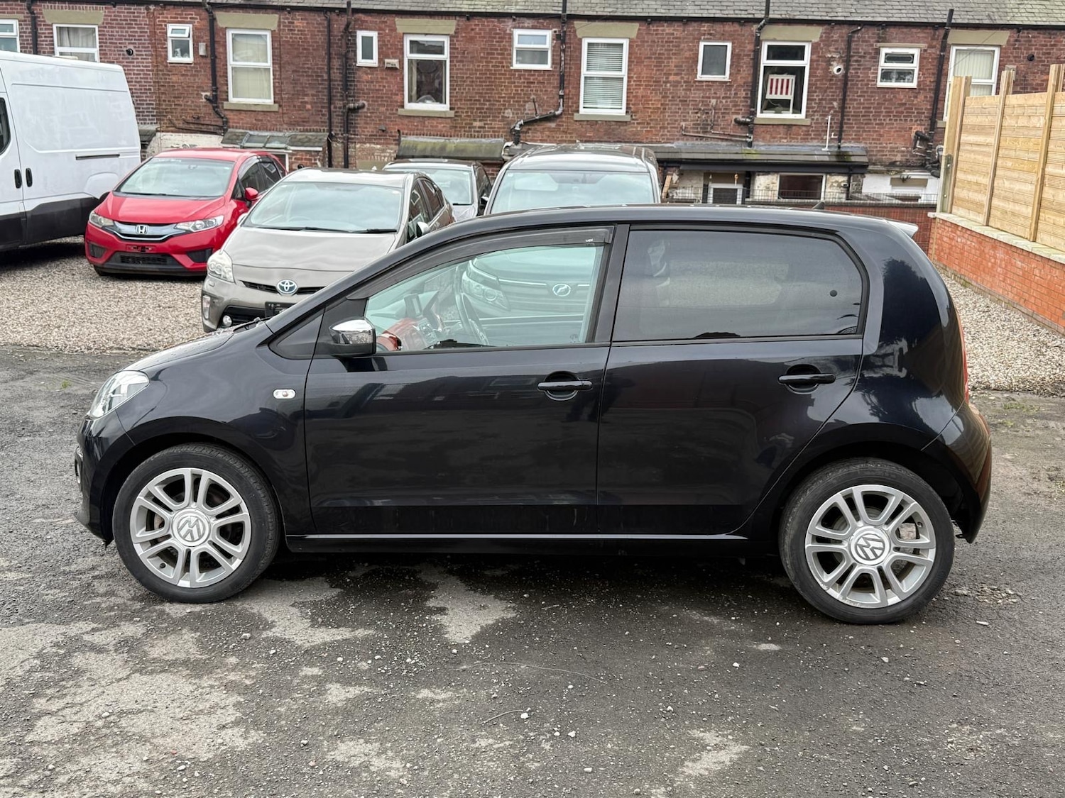 Used Volkswagen up! 2025 for sale - 77701168: Photo 5