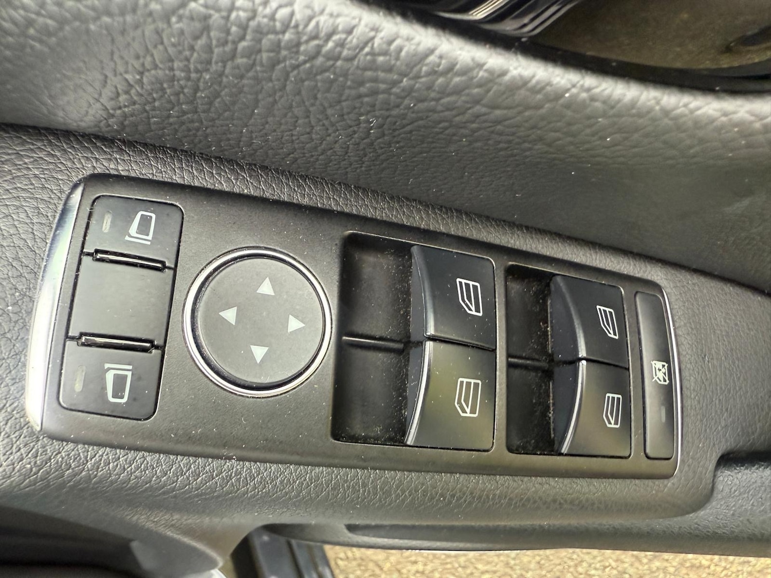 Used Mercedes-Benz C Class 2013 for sale - 77196526: Photo 15