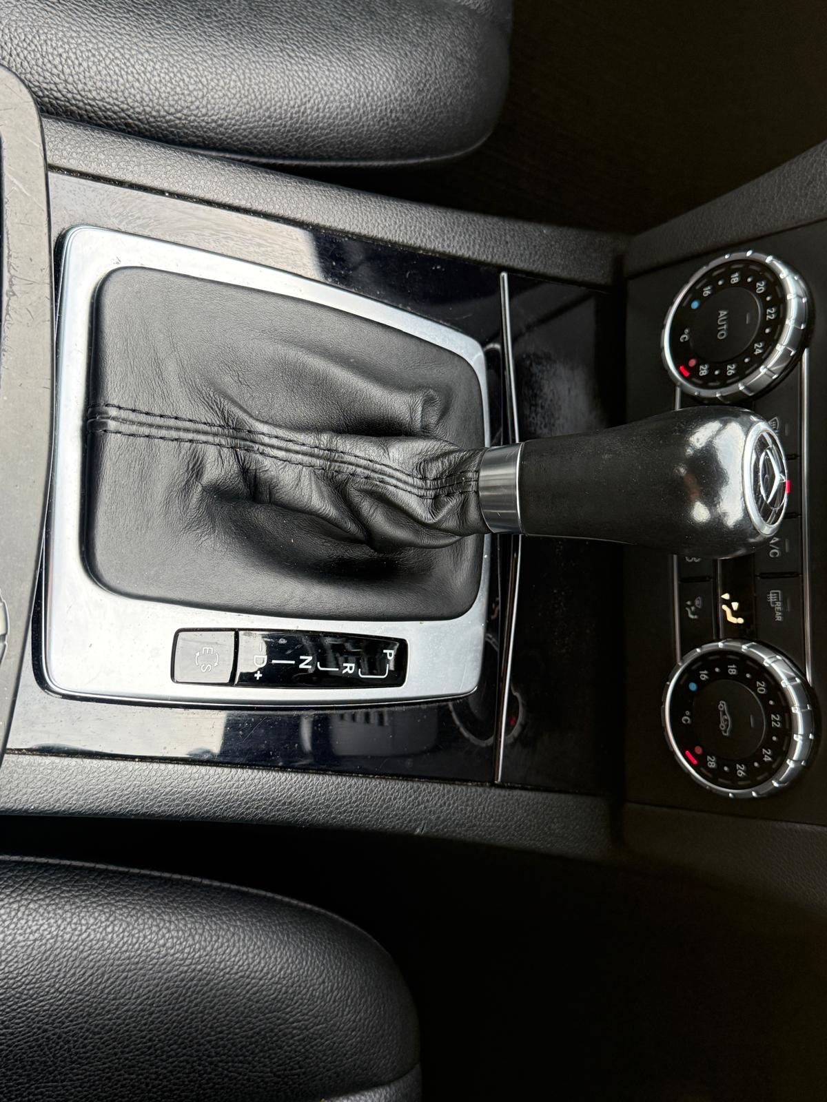 Used Mercedes-Benz C Class 2013 for sale - 77196526: Photo 23