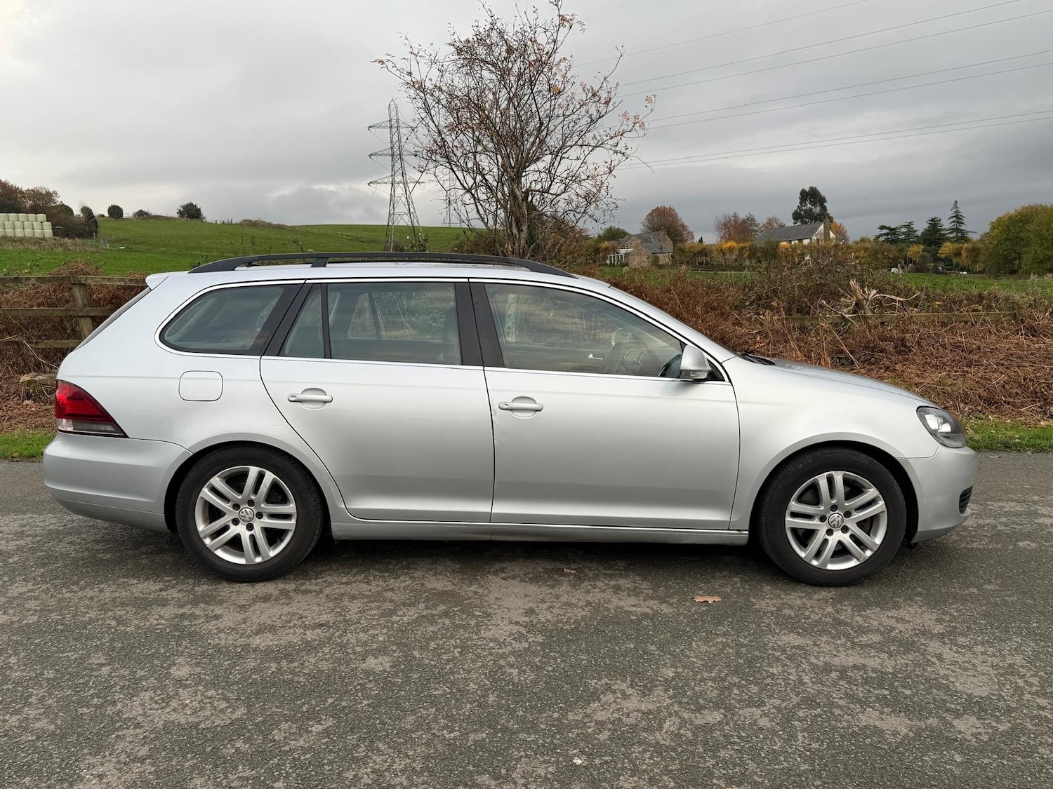 Used Volkswagen Golf 2011 for sale - 77090737: Photo 13