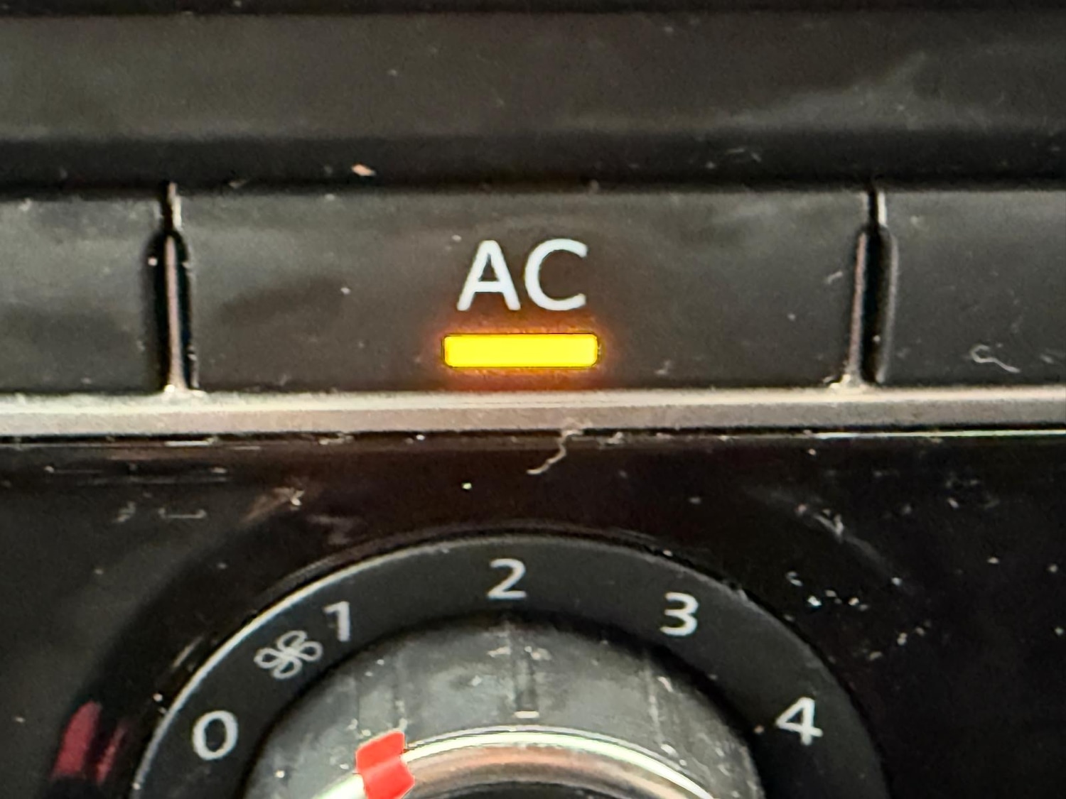 Used Volkswagen Golf 2011 for sale - 77090737: Photo 21