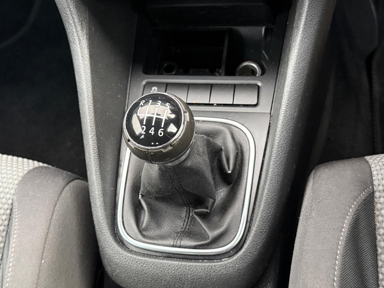 Used Volkswagen Golf 2011 for sale - 77090737: Photo 26