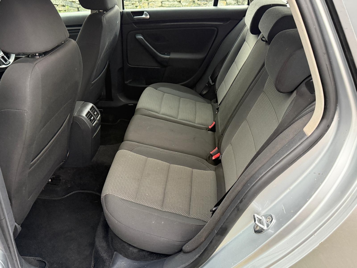 Used Volkswagen Golf 2011 for sale - 77090737: Photo 29