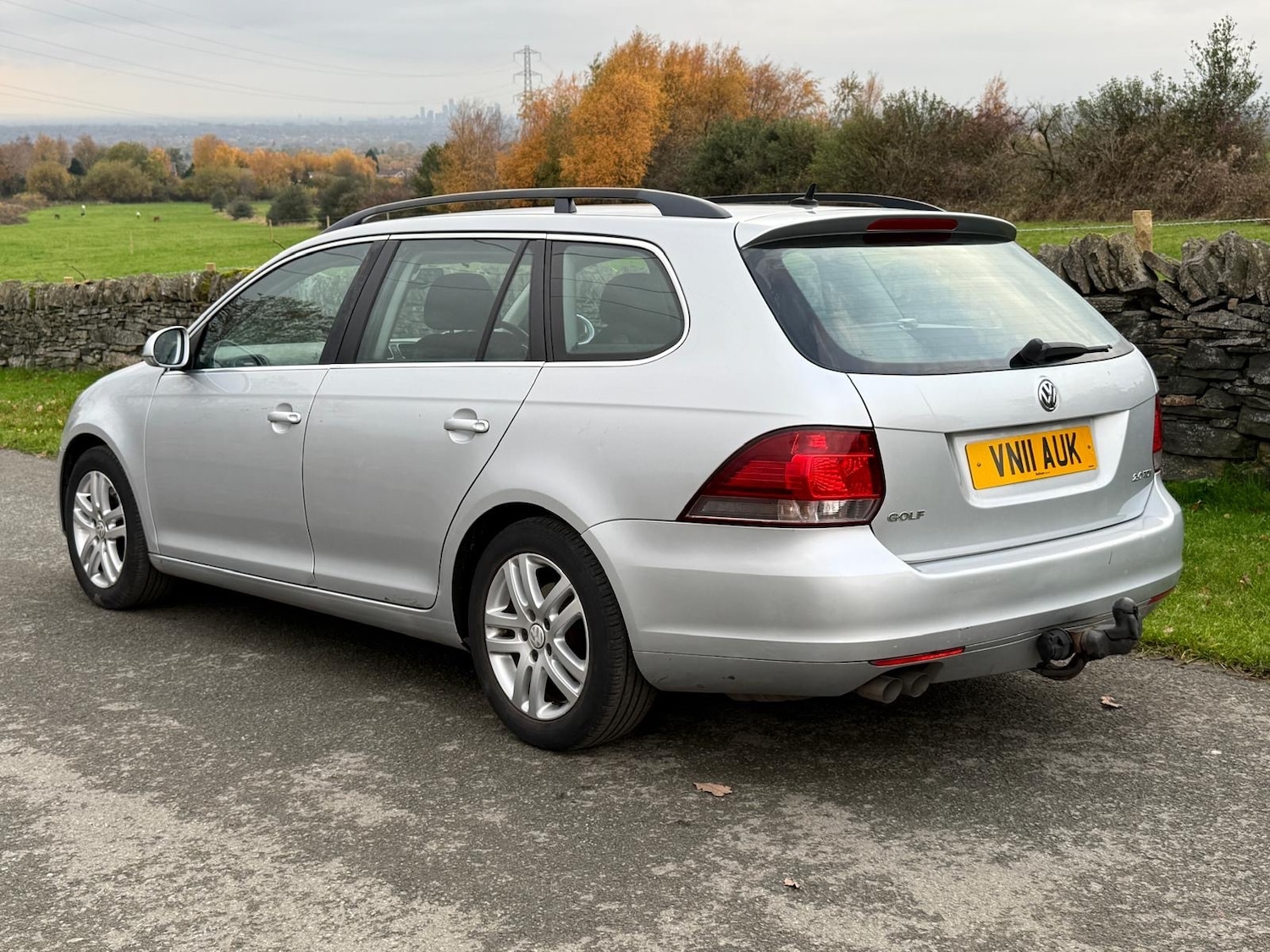 Used Volkswagen Golf 2011 for sale - 77090737: Photo 6