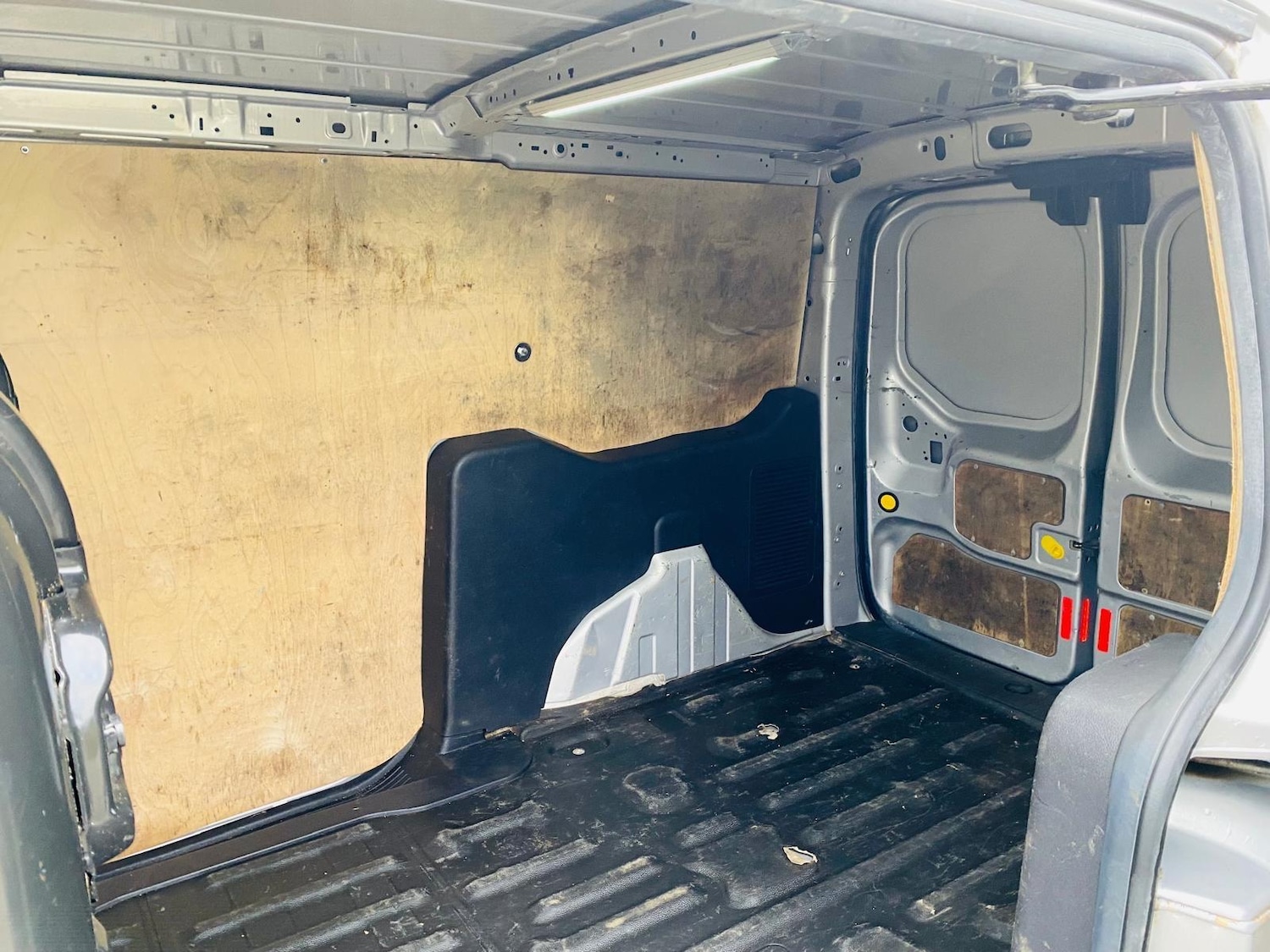 Used Ford Transit Connect 2017 for sale - 77997560: Photo 22