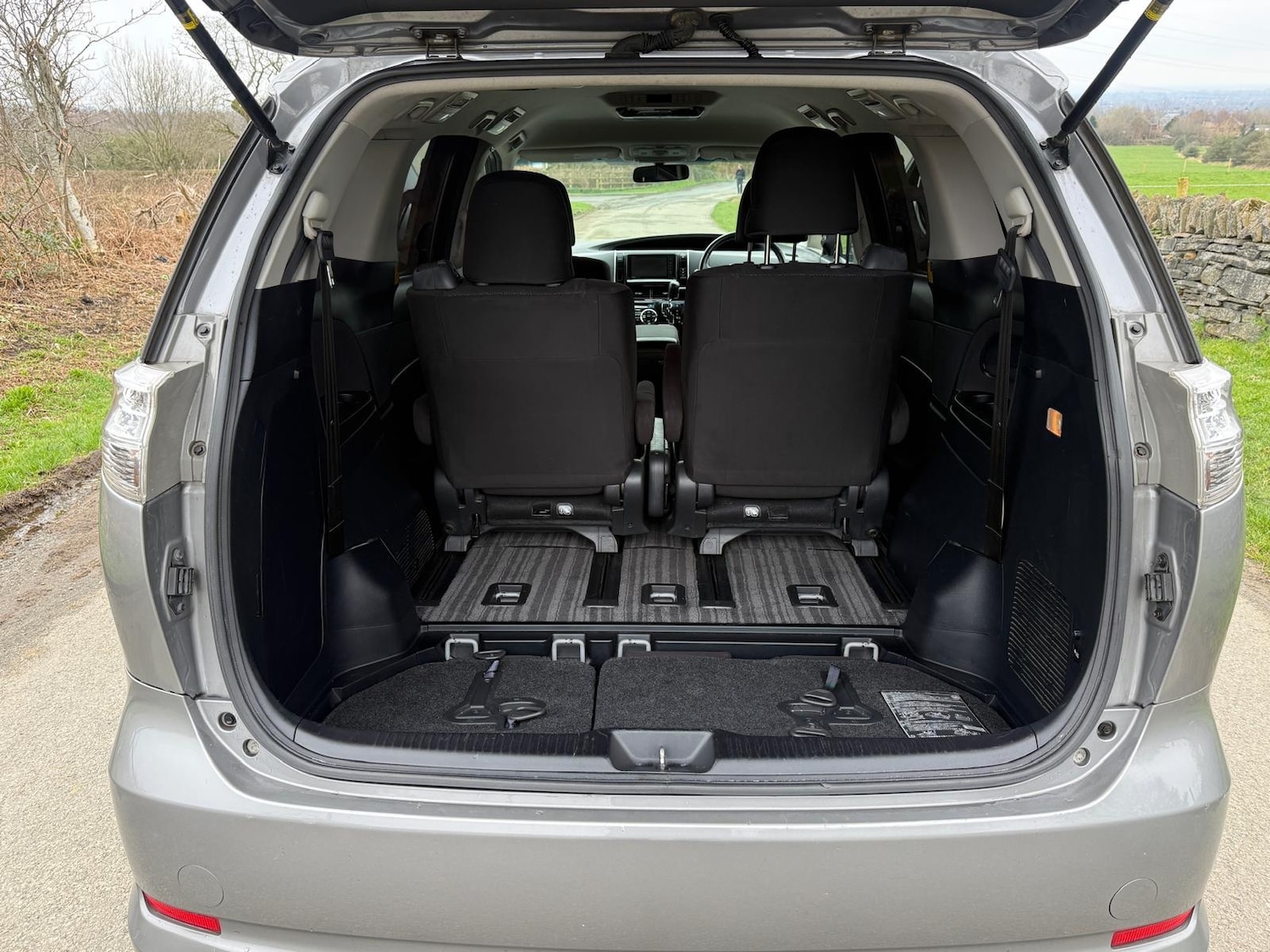 Used Toyota Estima 2026 for sale - 78210510: Photo 23