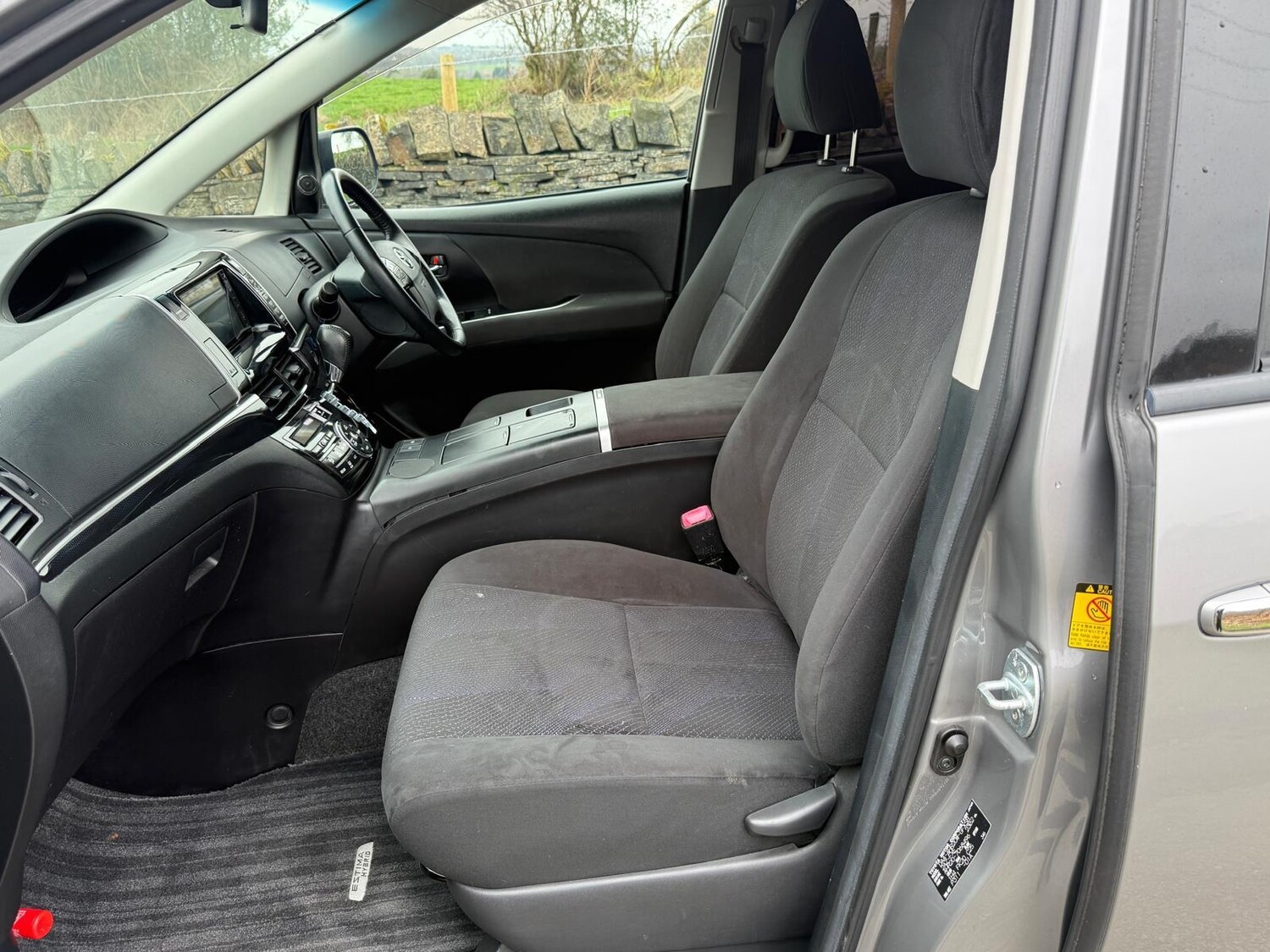 Used Toyota Estima 2026 for sale - 78210510: Photo 24