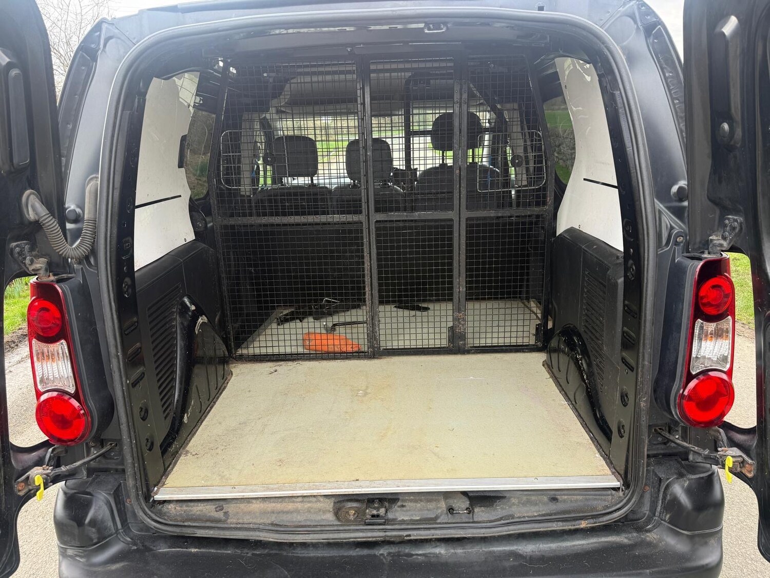 Used Citroen Berlingo 2014 for sale - 77966097: Photo 16