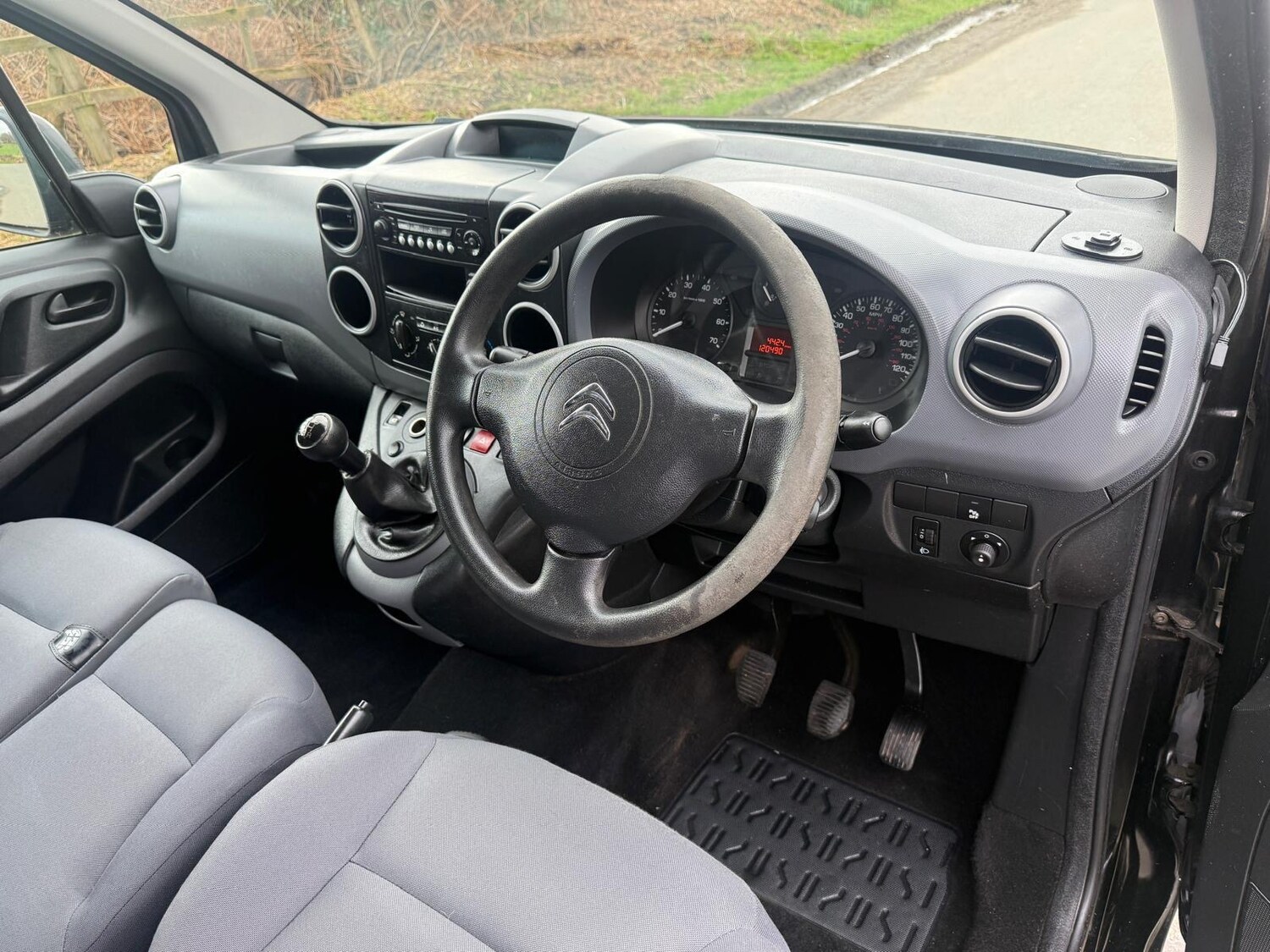 Used Citroen Berlingo 2014 for sale - 77966097: Photo 20