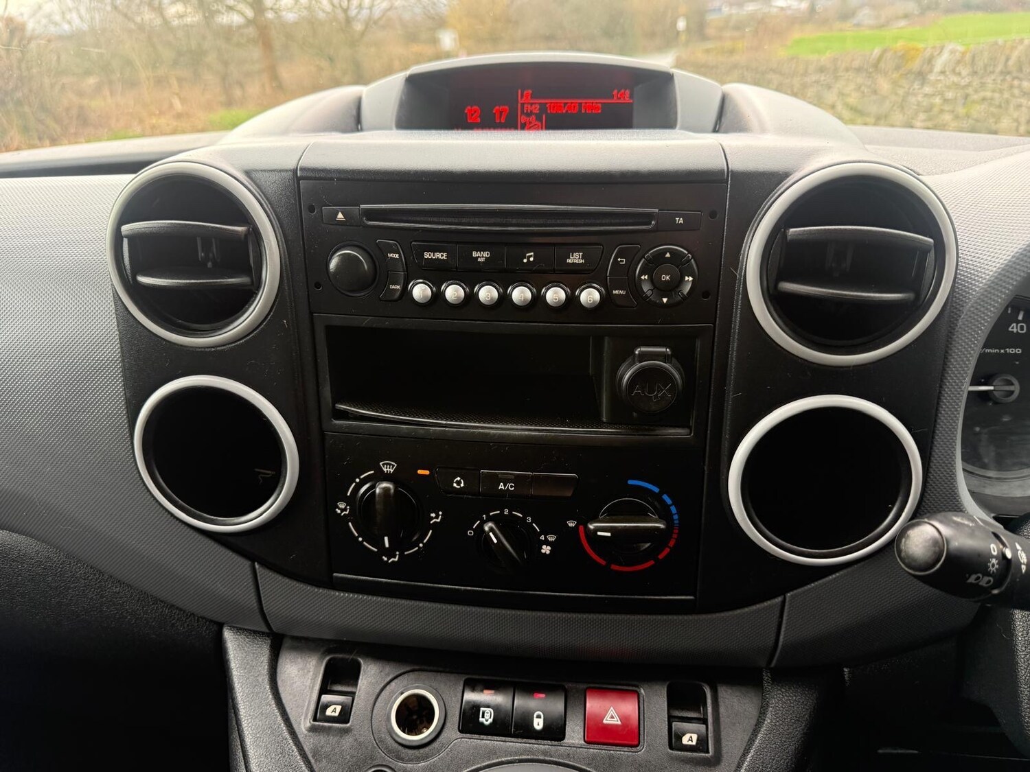 Used Citroen Berlingo 2014 for sale - 77966097: Photo 21