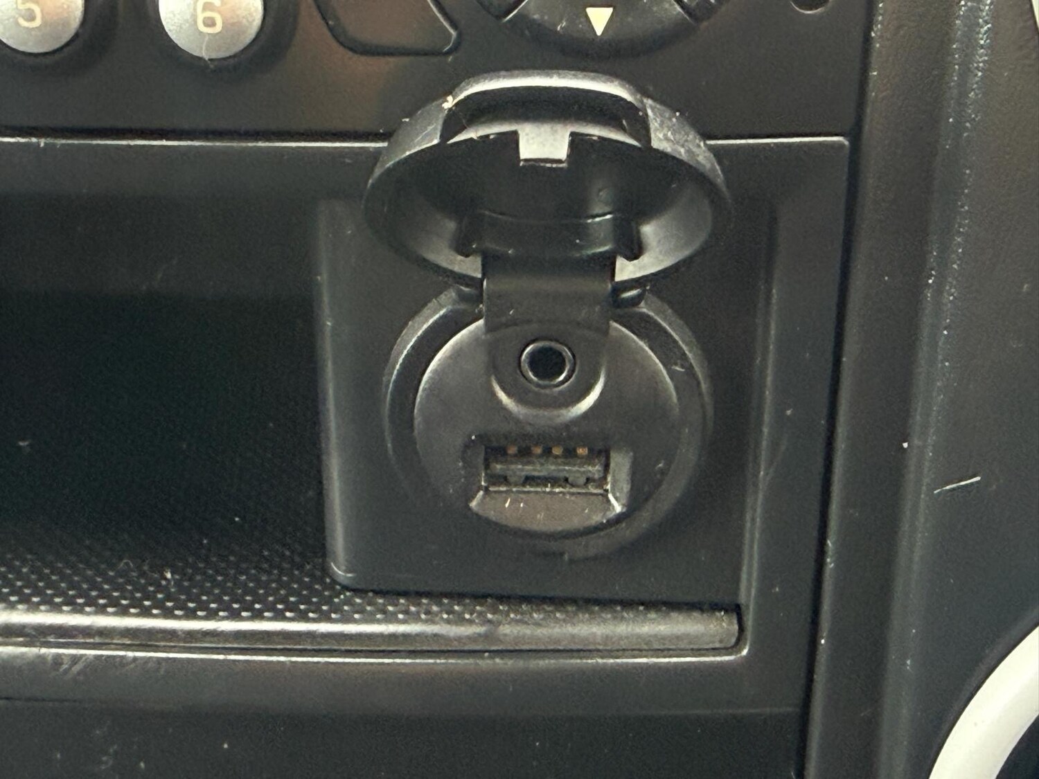 Used Citroen Berlingo 2014 for sale - 77966097: Photo 24