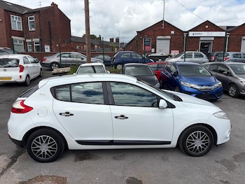 Used Renault Megane 2012 for sale - 78642007: Photo
