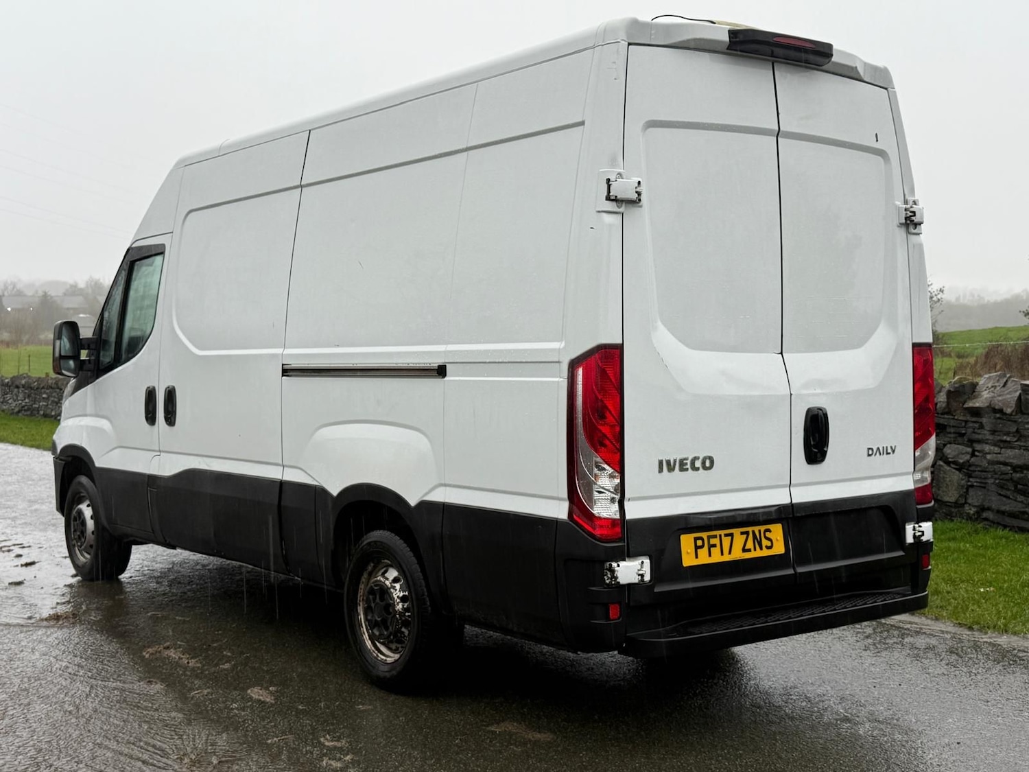 Used Iveco Daily 2017 for sale - 77090752: Photo 15