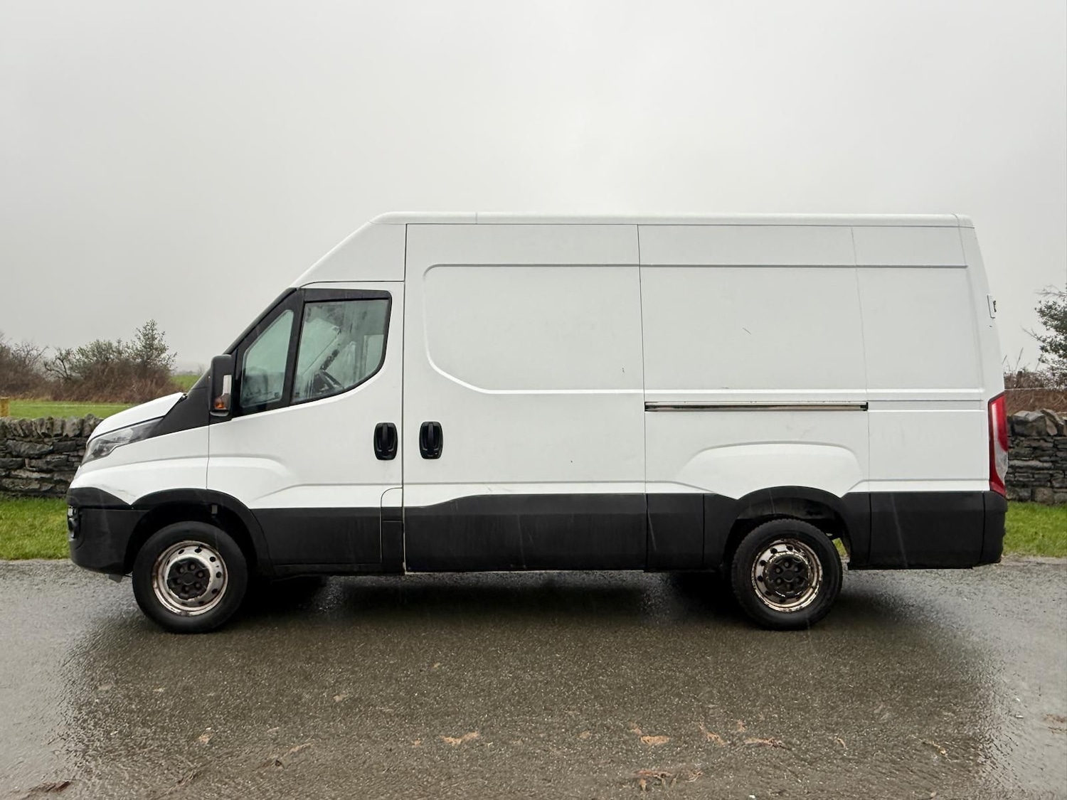 Used Iveco Daily 2017 for sale - 77090752: Photo 4