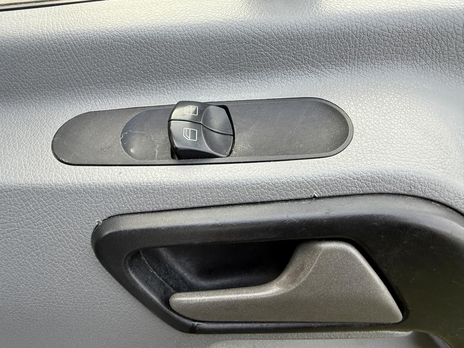 Used Mercedes-Benz Sprinter 2012 for sale - 77151685: Photo 25