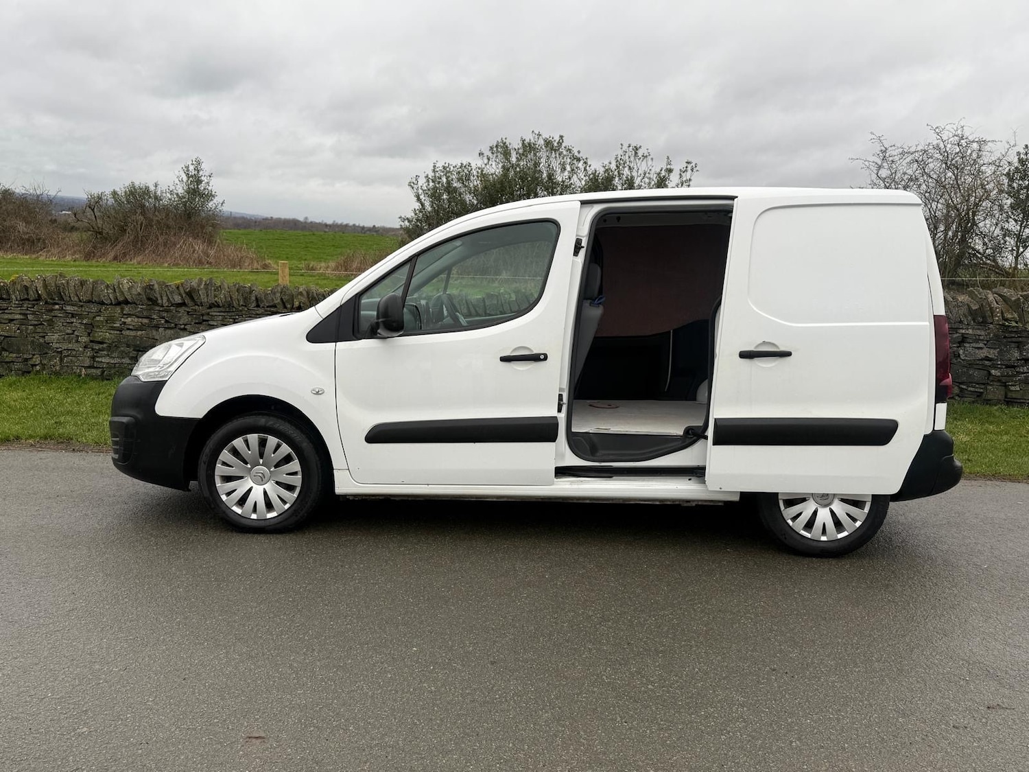 Used Citroen Berlingo 2015 for sale - 78039039: Photo 18