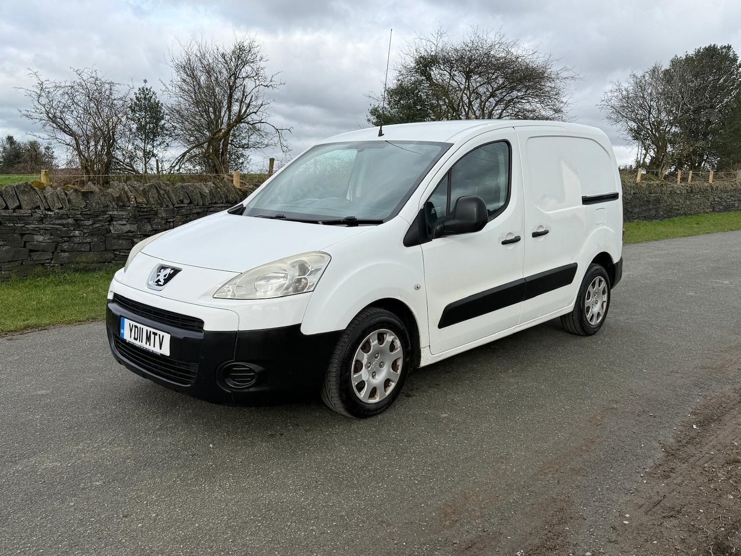 Used Peugeot Partner 2011 for sale - 77659155: Photo 12