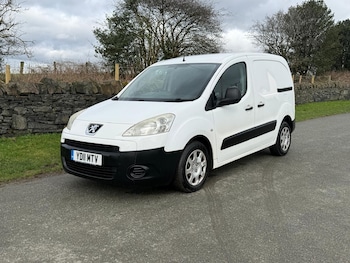 Used Peugeot Partner 2011 for sale - 77659155: Photo