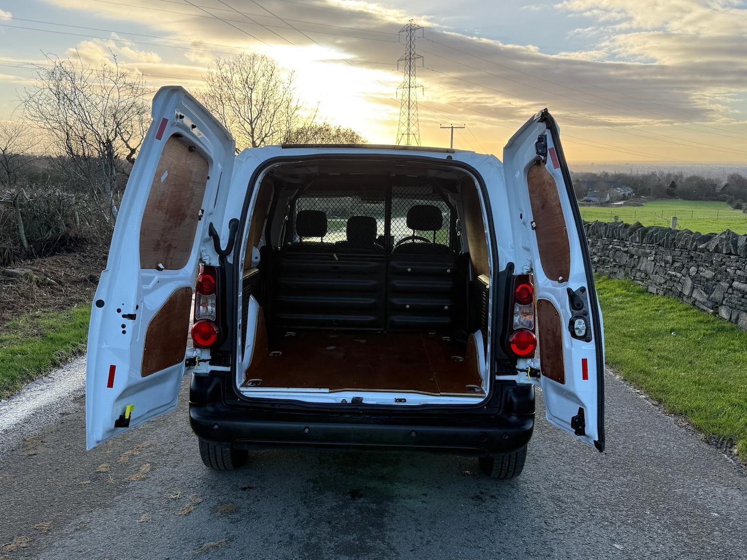 Used Peugeot Partner 2018 for sale - 76931676: Photo 12