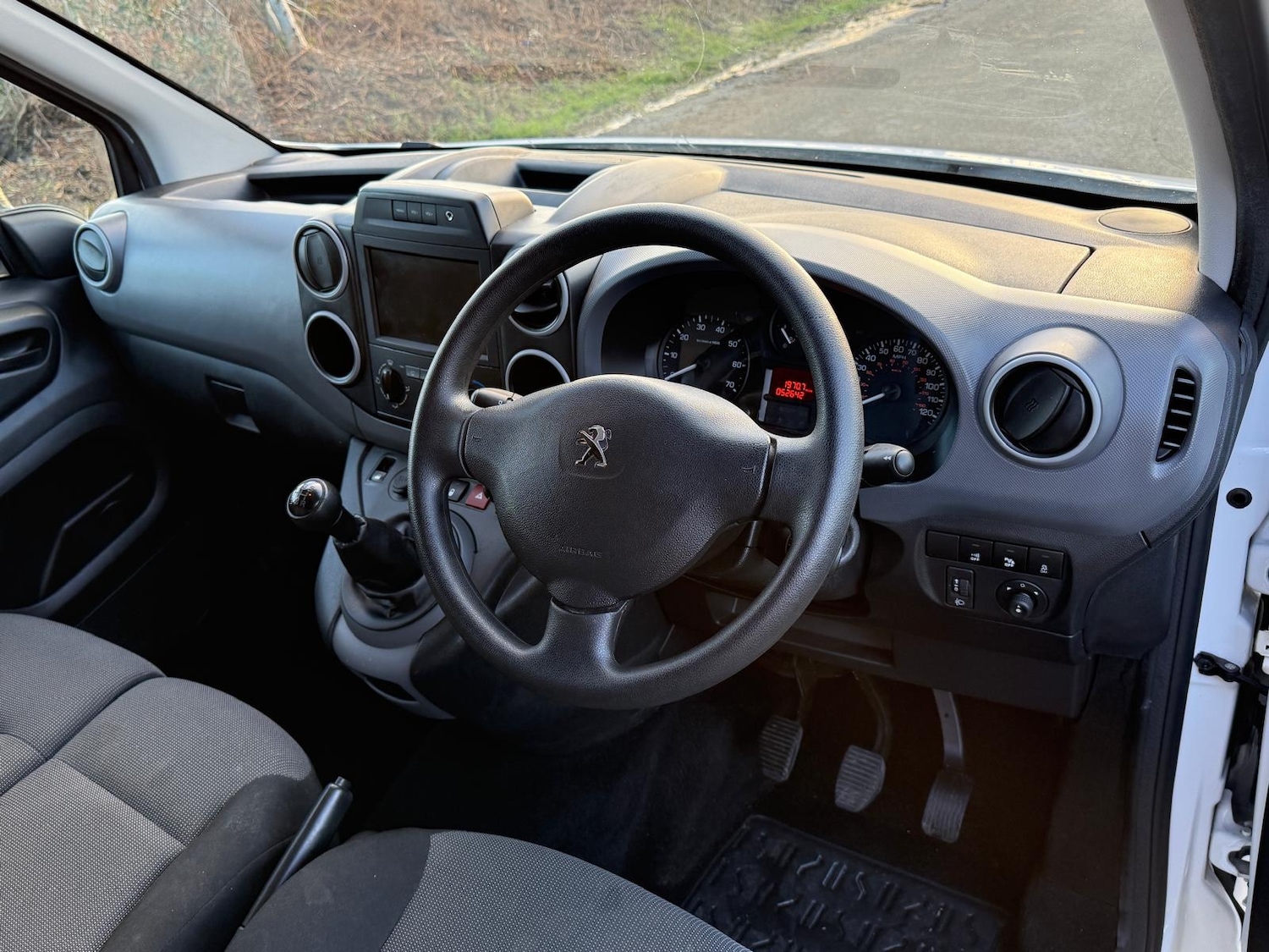 Used Peugeot Partner 2018 for sale - 76931676: Photo 14