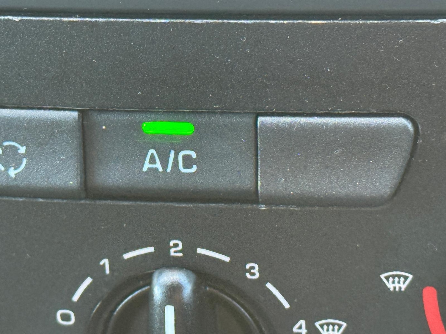 Used Peugeot Partner 2018 for sale - 76931676: Photo 25