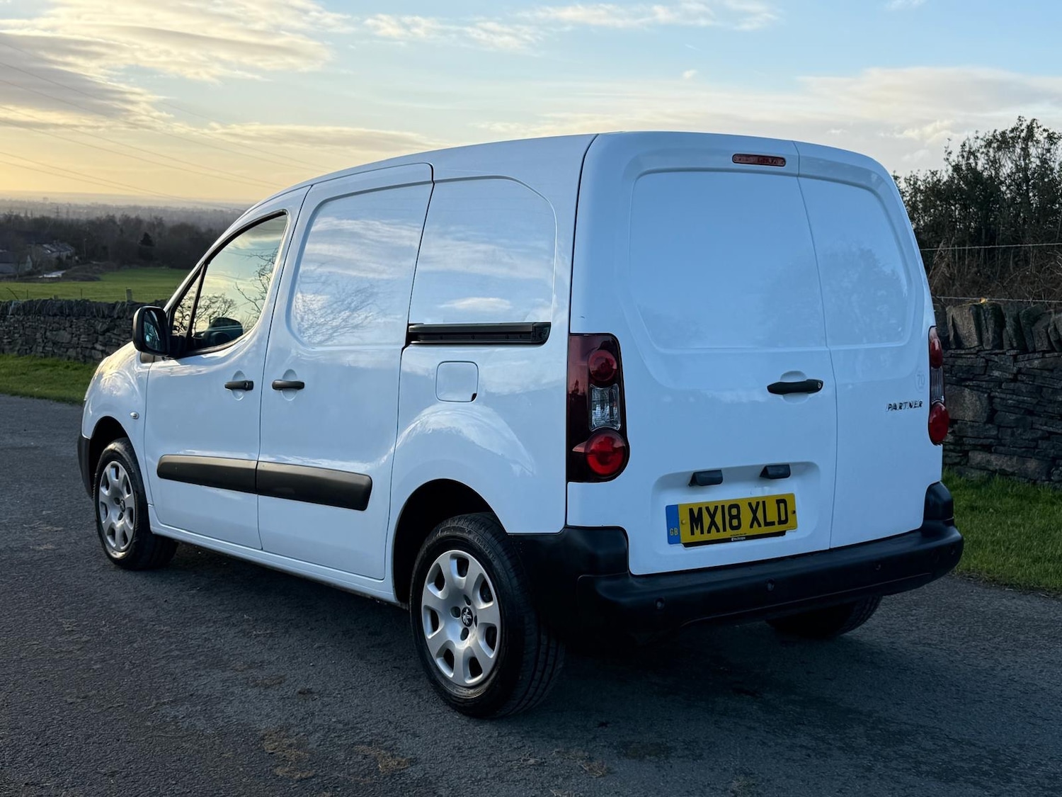 Used Peugeot Partner 2018 for sale - 76931676: Photo 6