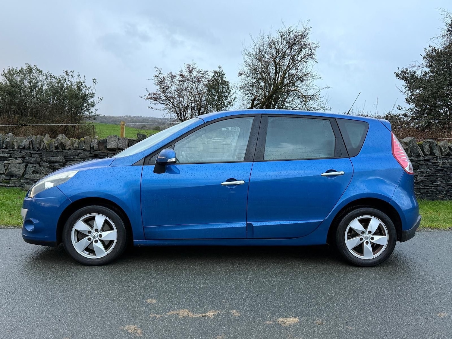 Used Renault Scenic 2009 for sale - 76734613: Photo 8