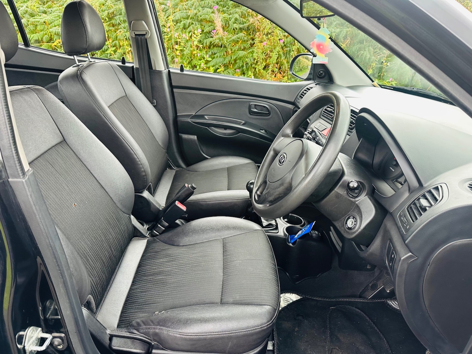 Vehicle 28