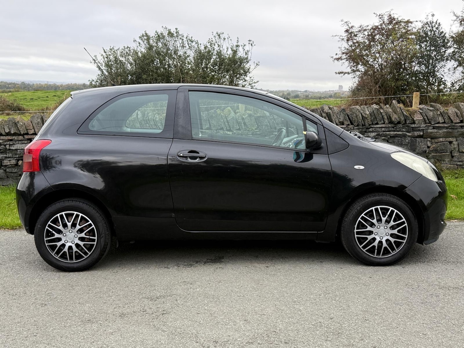 Used Toyota Yaris 2006 for sale - 77393688: Photo 12