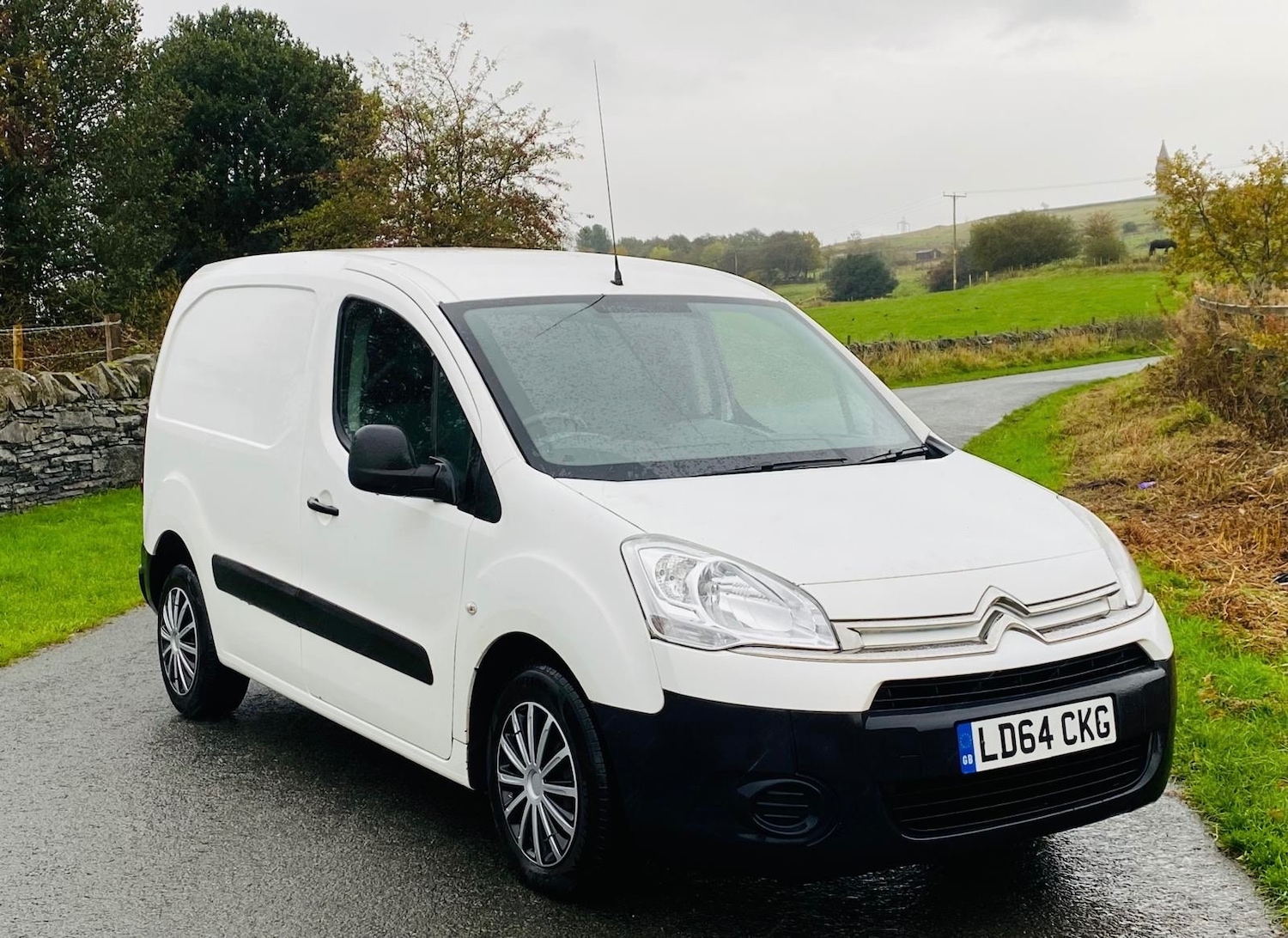 Used Citroen Berlingo 2014 for sale - 76391827: Photo 1