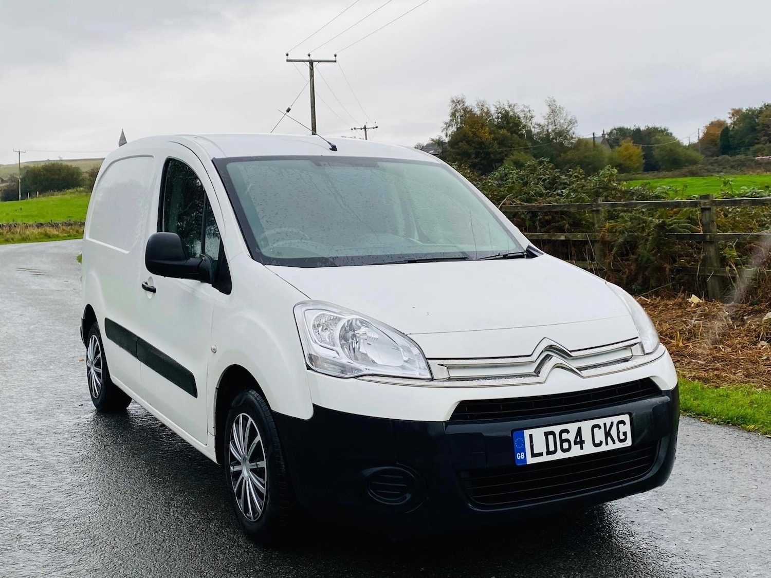 Used Citroen Berlingo 2014 for sale - 76391827: Photo 3