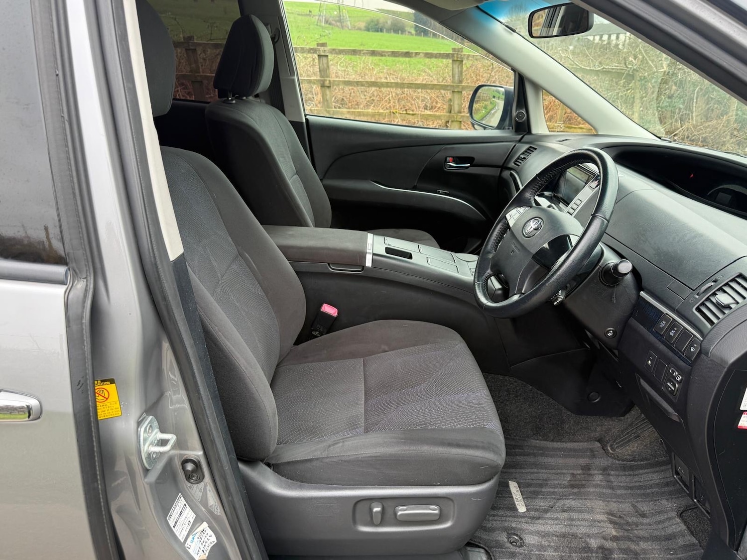 Used Toyota Estima 2026 for sale - 77793057: Photo 18