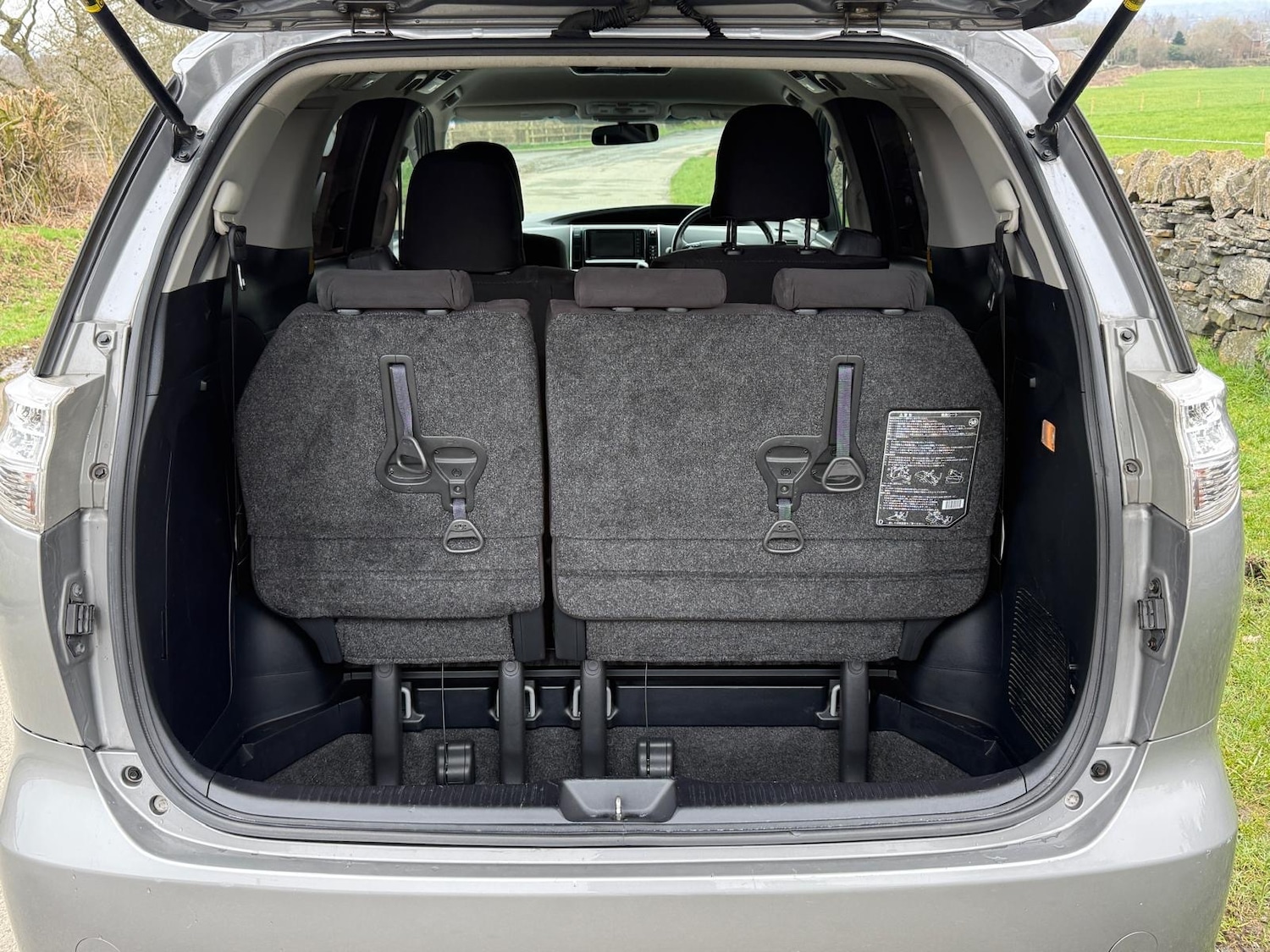 Used Toyota Estima 2026 for sale - 77793057: Photo 23