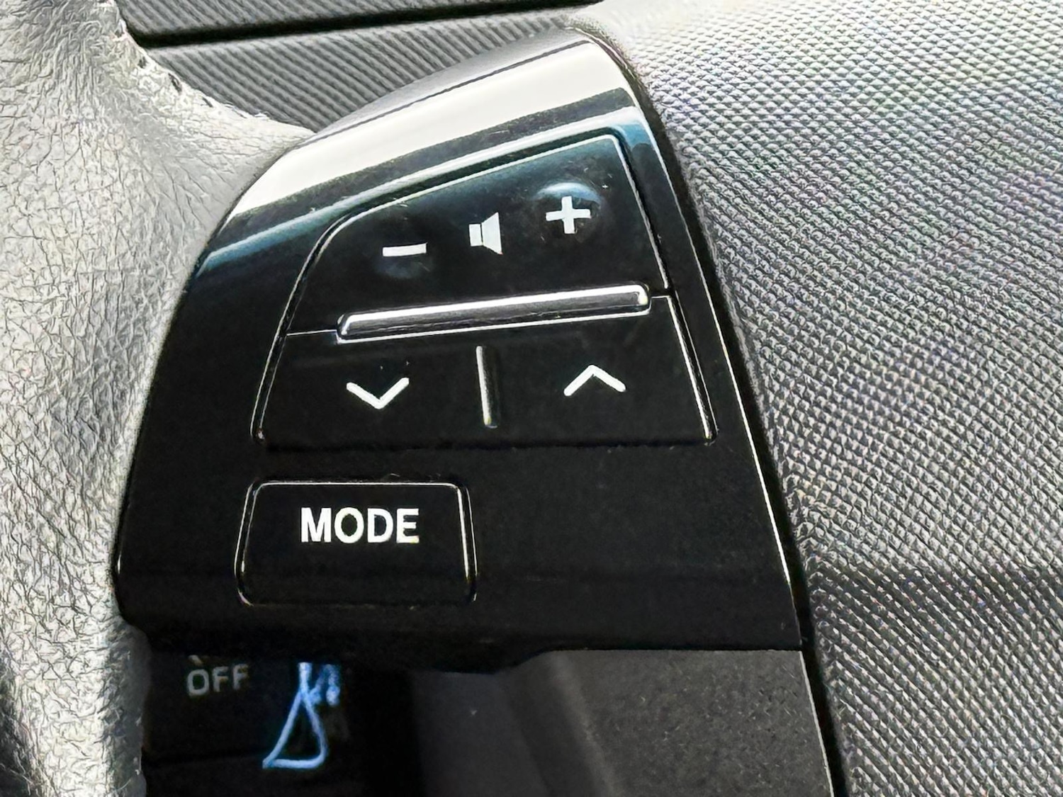 Used Toyota Estima 2026 for sale - 77793057: Photo 38