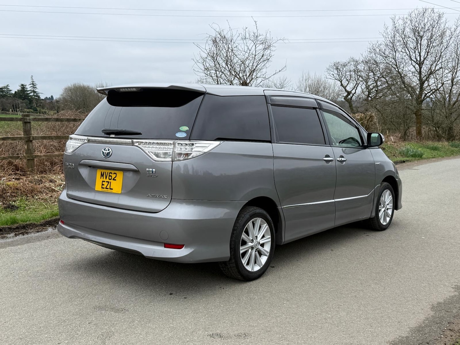 Used Toyota Estima 2026 for sale - 77793057: Photo 9