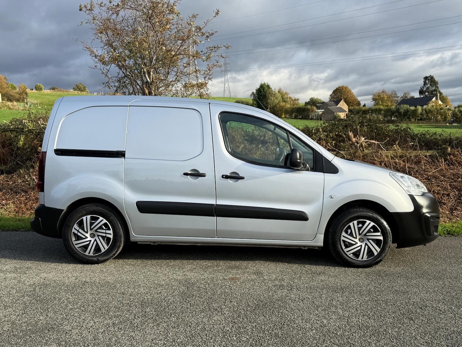 Used Citroen Berlingo 2017 for sale - 76358297: Photo 15