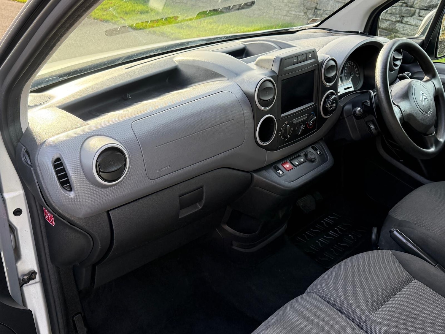 Used Citroen Berlingo 2017 for sale - 76358297: Photo 23