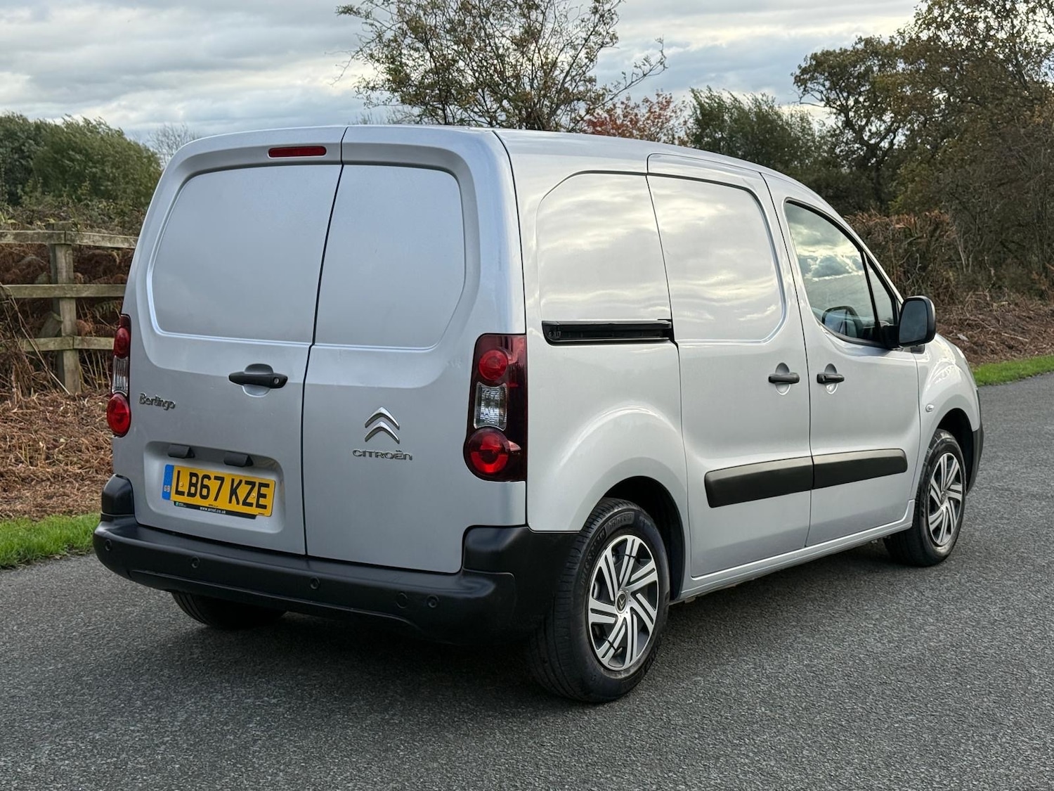 Used Citroen Berlingo 2017 for sale - 76358297: Photo 8