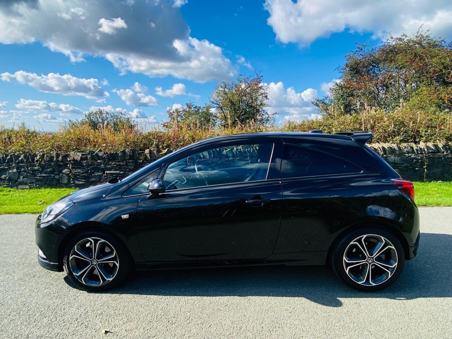 Used Vauxhall Corsa 2017 for sale - 76231396: Photo 6