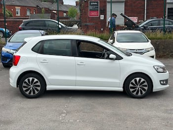 Used Volkswagen Polo 2016 for sale - 79689495: Photo