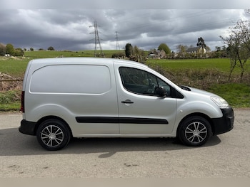 Used Citroen Berlingo 2016 for sale - 78218109: Photo