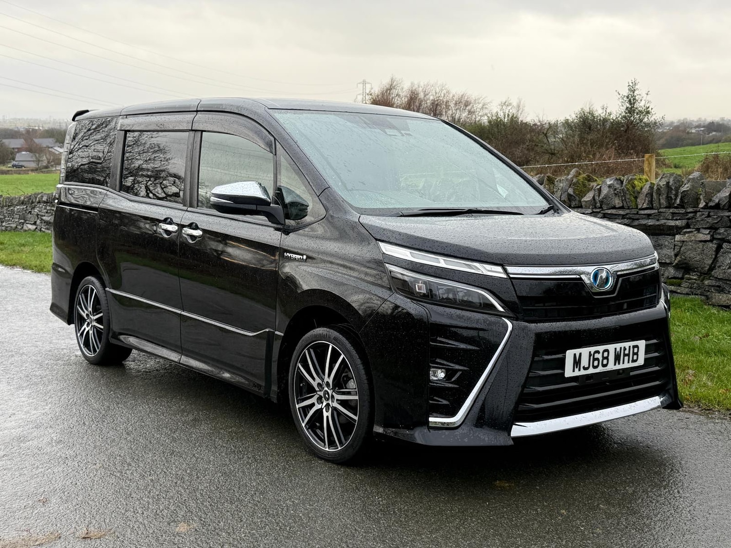 Used Toyota Noah 2025 for sale - 76626450: Photo 1