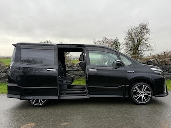 Used Toyota Noah 2019 for sale - 76626450: Photo