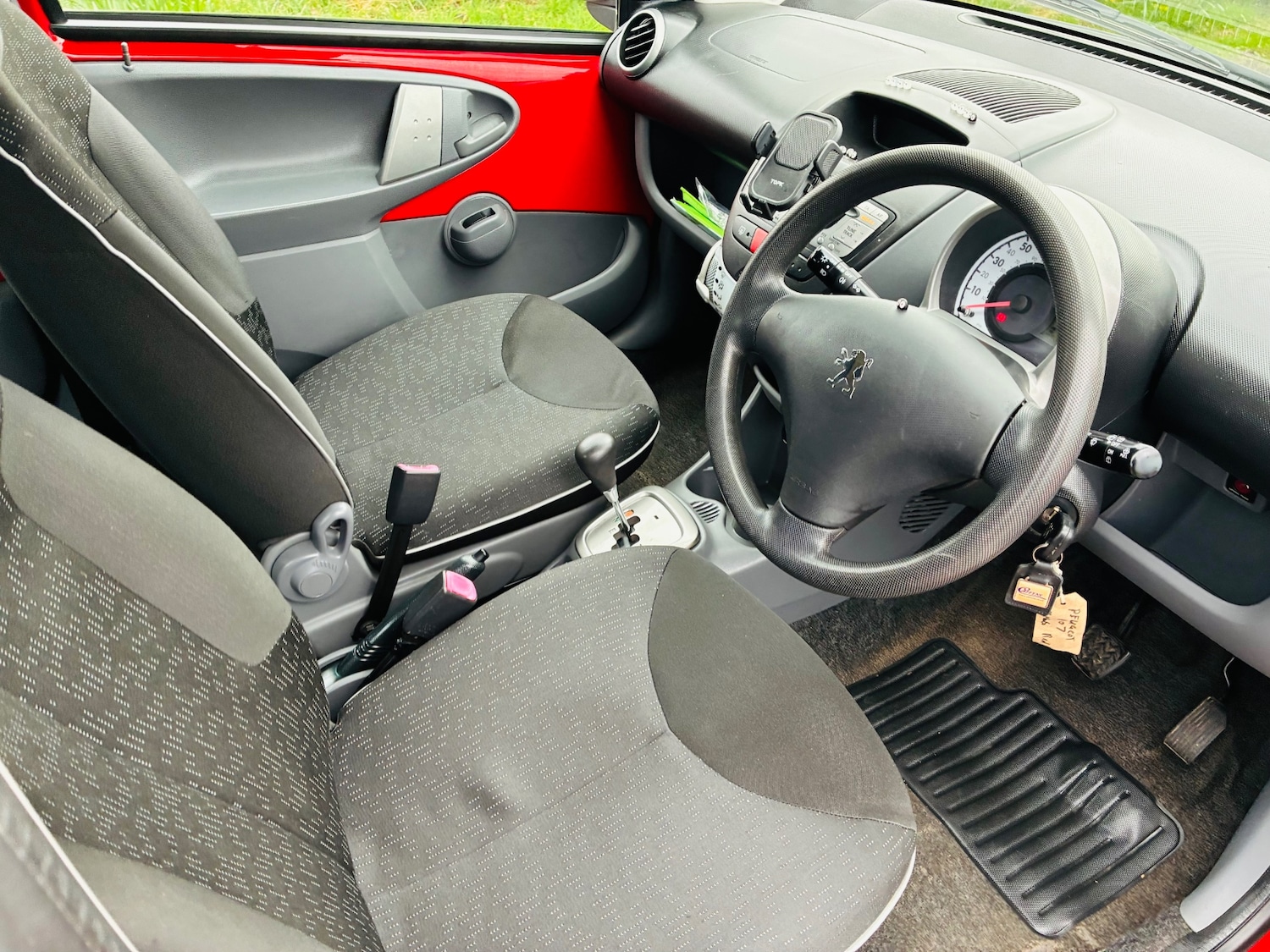 Used Peugeot 107 2009 for sale - 77998768: Photo 10